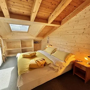  Bed & Breakfast La Locanda