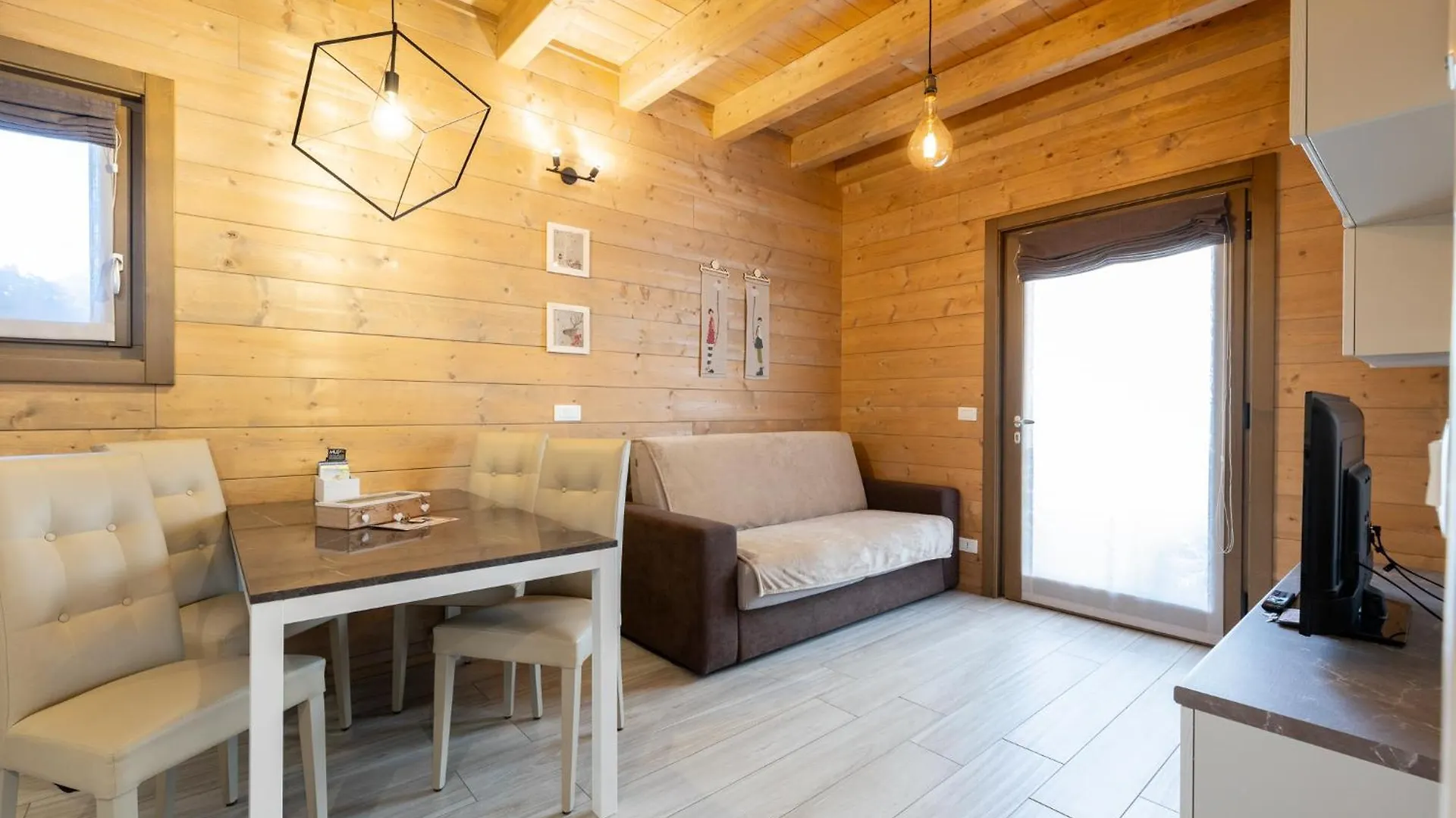 Ivan House Livigno 0*,  Italy